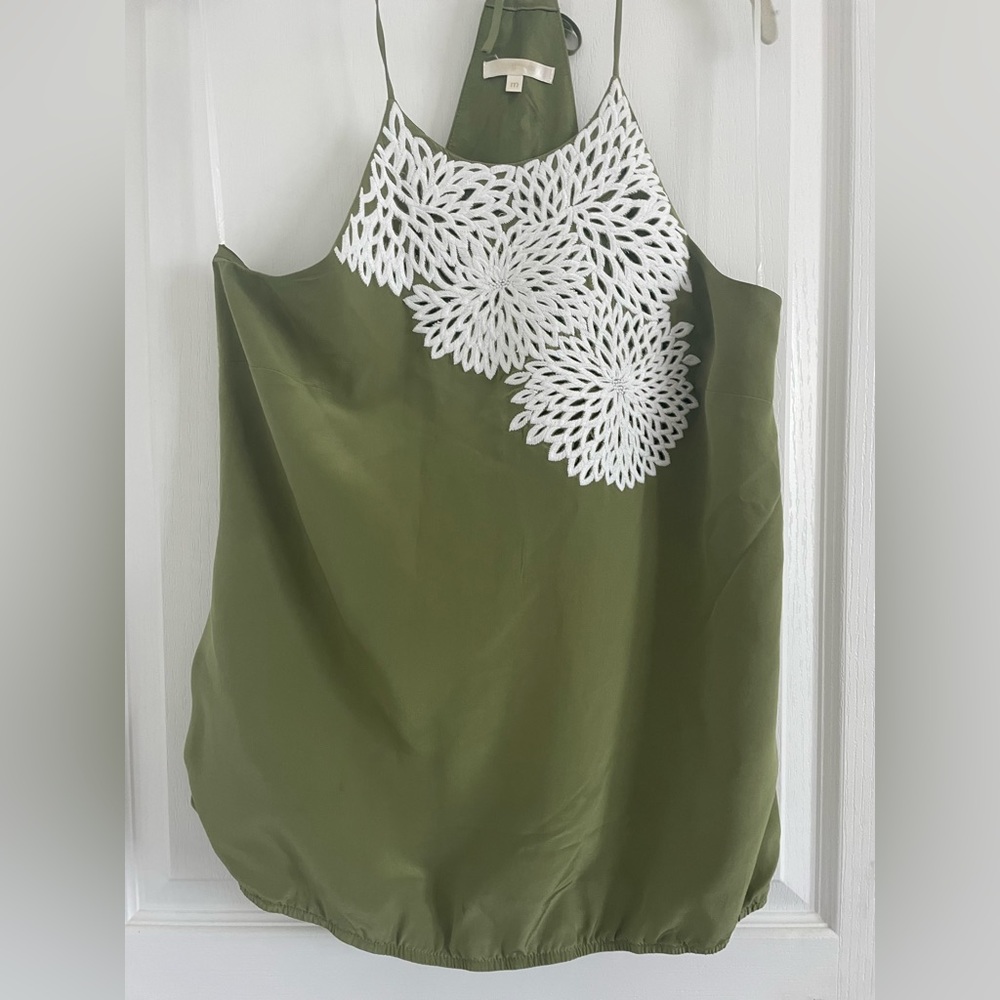 Matty M Womans Medium green 100% silk tanktop